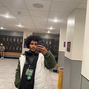 Meet your Posher, Barrie